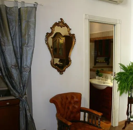 Quattro Cantoni R-home * Rom