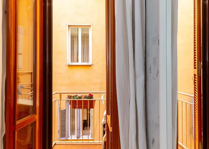 Quattro Cantoni R-home Rom